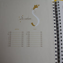 Load image into Gallery viewer, Dine første år