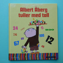 Last inn bildet i Galleri-visningsprogrammet, Albert Åberg tuller med tall