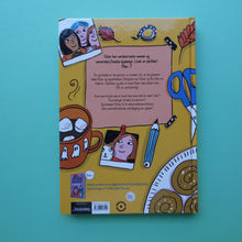 Load image into Gallery viewer, Esters univers Tre er én for mye