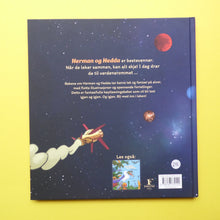 Load image into Gallery viewer, Herman og Hedda i verdensrommet