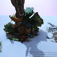 Last inn bildet i Galleri-visningsprogrammet, The Classic tale of Peter Rabbit

