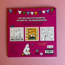 Last inn bildet i Galleri-visningsprogrammet, Mummi cosy colouring - en fargeleggingsbok
