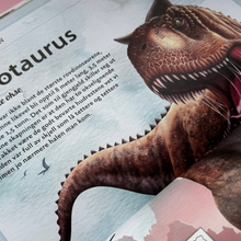 Last inn bildet i Galleri-visningsprogrammet, Mammuts Kjempestore Bok om Dinosaurer
