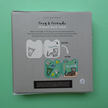 Load image into Gallery viewer, Frog &amp; friends badebok
